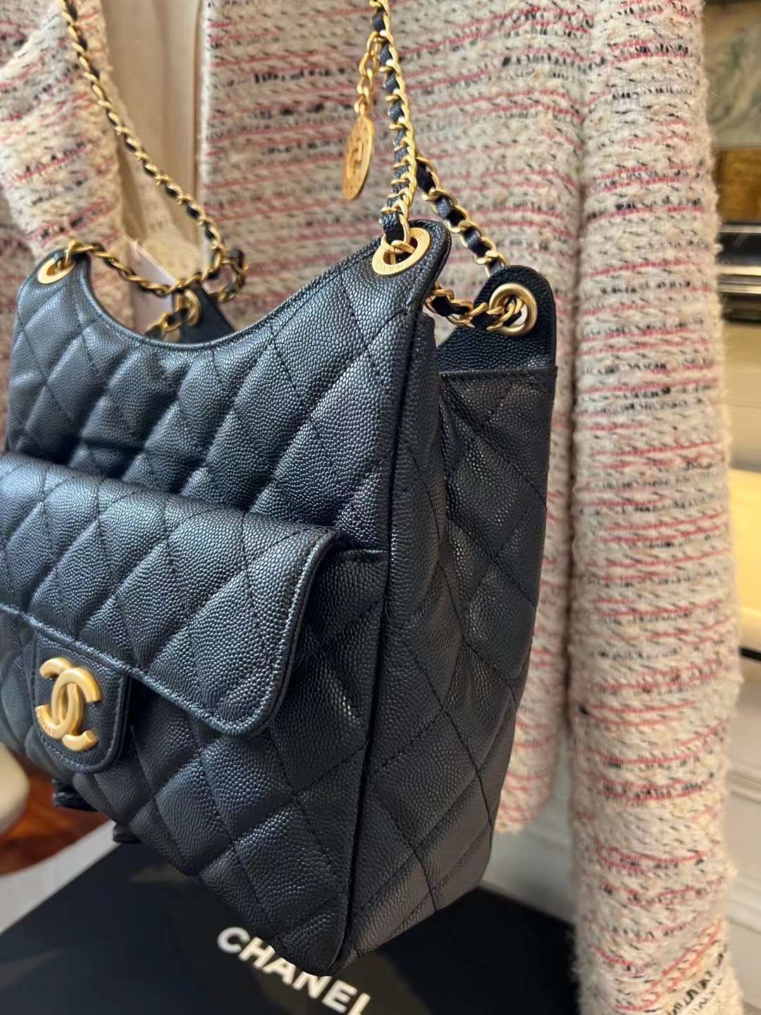 【P1620】Chanel Hobo 香奈儿爆款鱼子酱皮天猫精灵包单肩斜挎女包 黑色