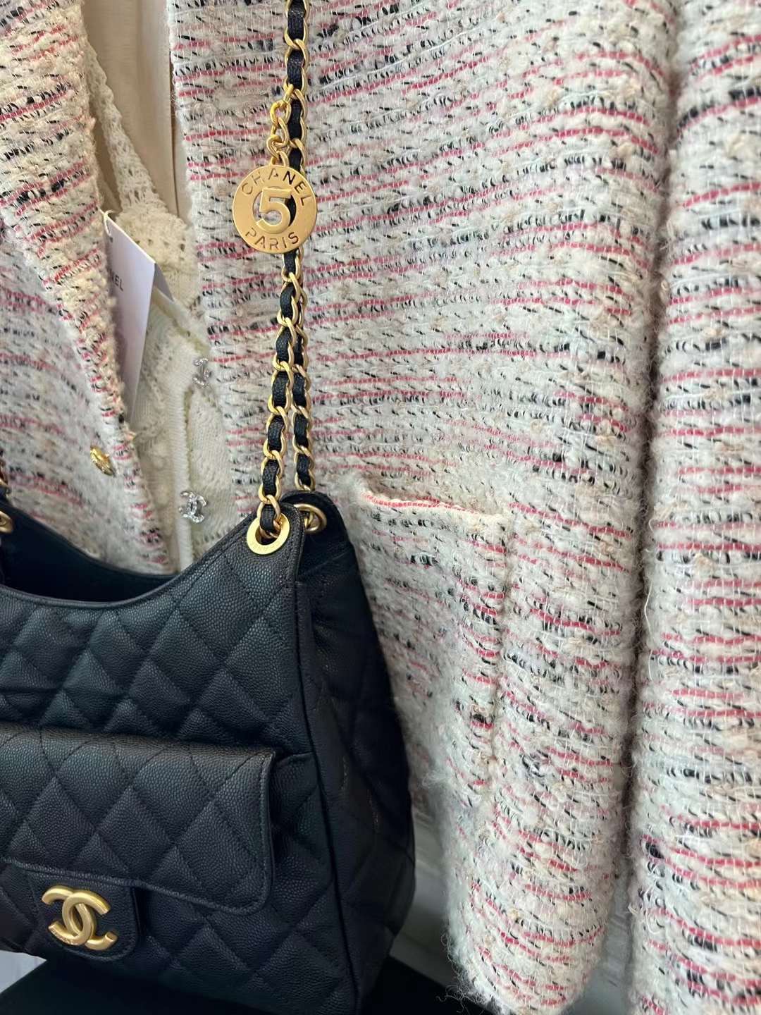 【P1620】Chanel Hobo 香奈儿爆款鱼子酱皮天猫精灵包单肩斜挎女包 黑色