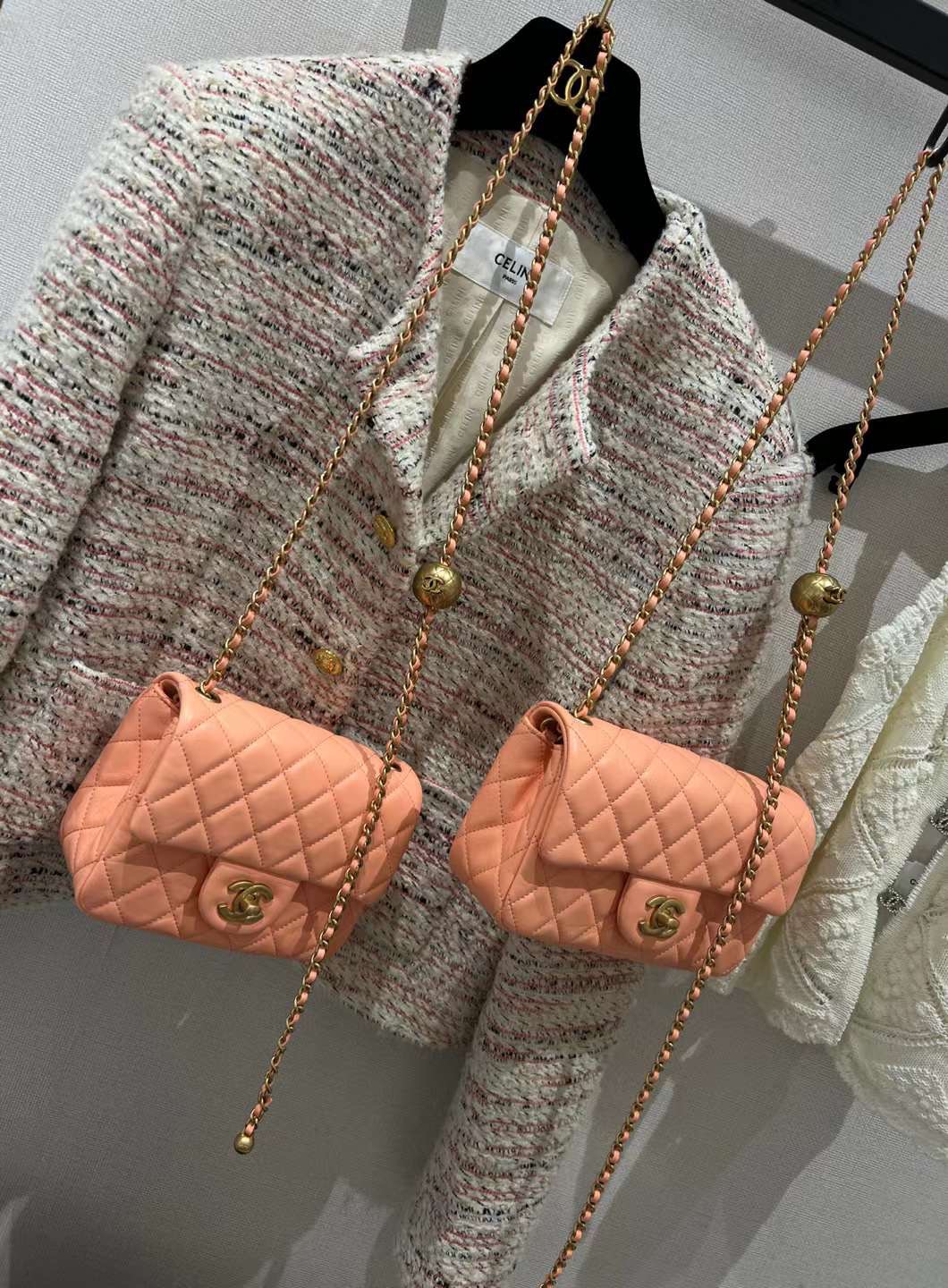 【P1880】广州包包批发 Chanel香奈儿金球链条大Mini CF20CM 2023新色橘粉色