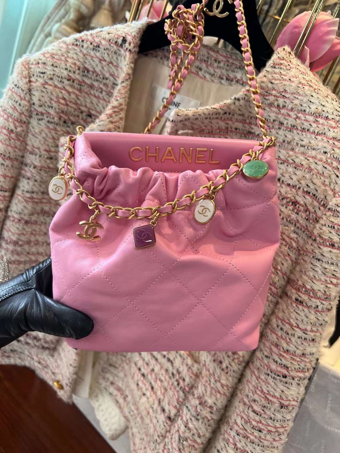 【P1880】Chanel Mini Bag 香奈儿23年新款粉色羊皮福袋包迷你水桶包