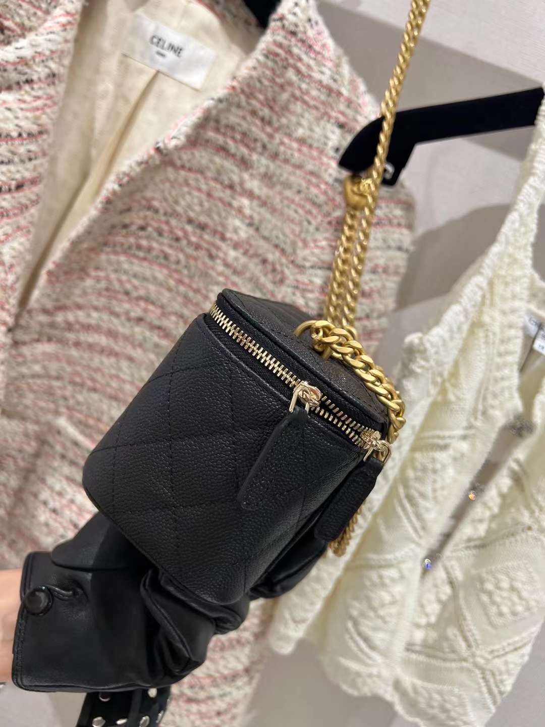 【P1280】Chanel包包价格 香奈儿2023新款黑色鱼子酱皮爱心调节链条盒子包