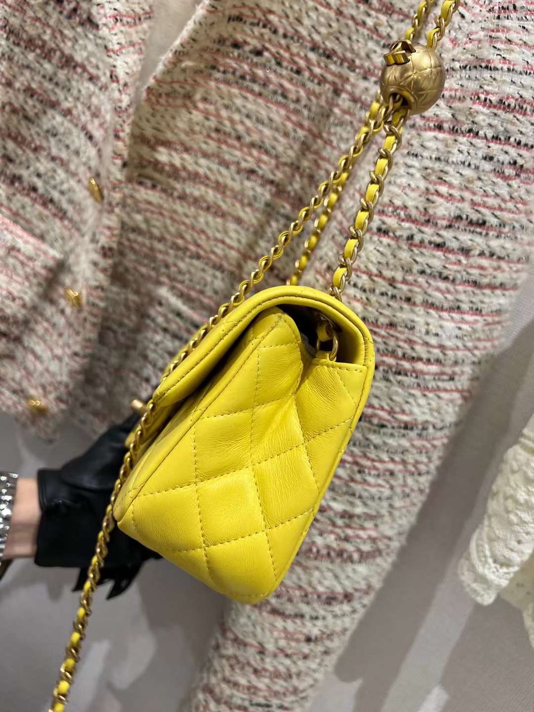 【P1880】一件代发 Chanel香奈儿金球调节大Mini CF20CM包包 2023新色柠檬黄
