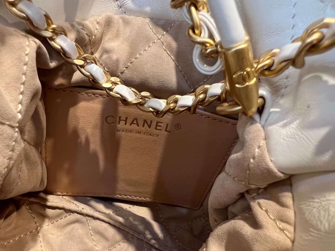 【P1880】Chanel 22Bag迷你款 香奈儿23春夏新款链条单肩斜挎包20CM 白色