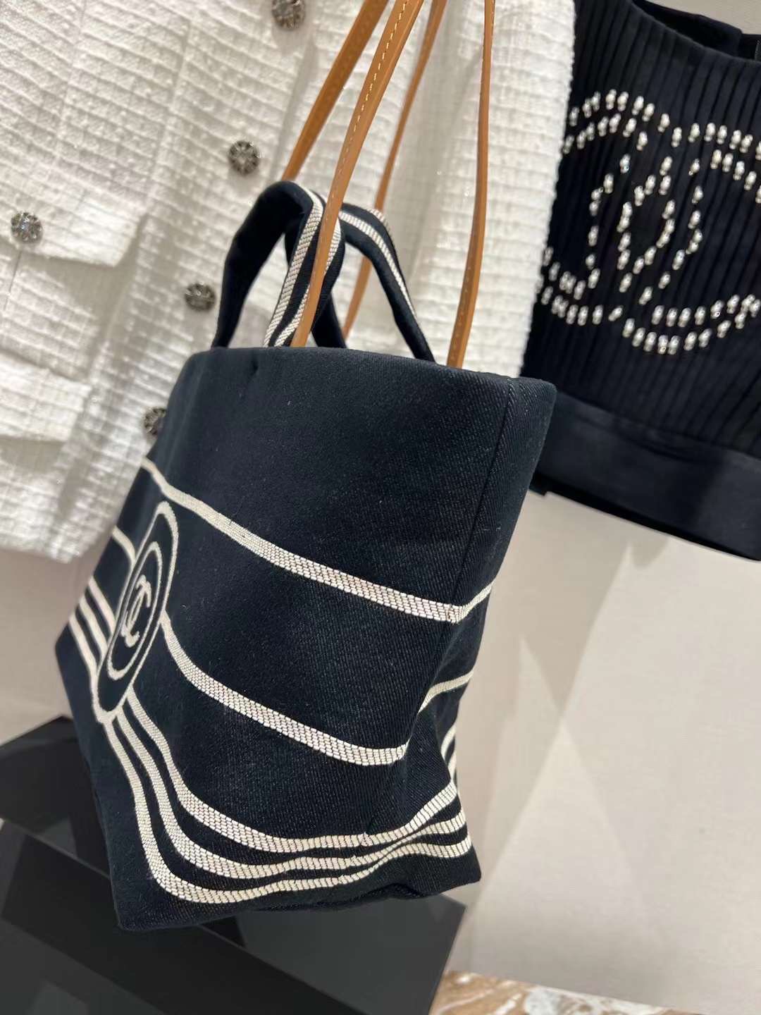 【P1280】CHANEL包包价格 香奈儿中古款条纹帆布手提单肩购物袋妈咪包