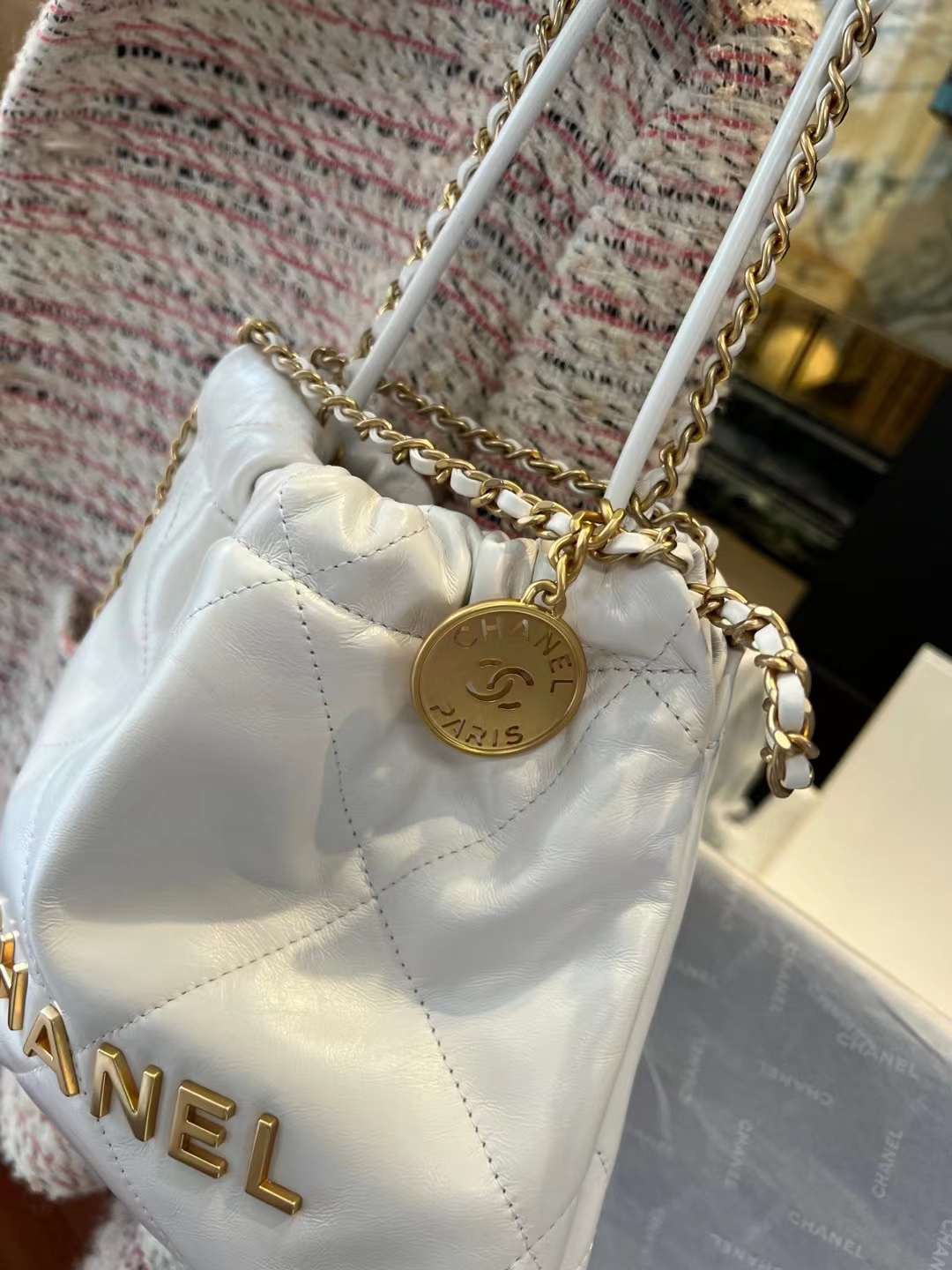 【P1880】Chanel 22Bag迷你款 香奈儿23春夏新款链条单肩斜挎包20CM 白色