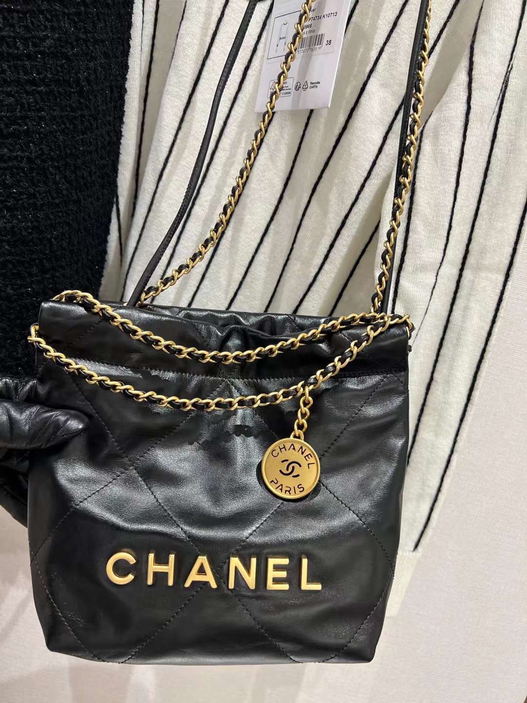 【P1880】Chanel包包价格 香奈儿2023春夏新款22手袋迷你款单肩包 黑色