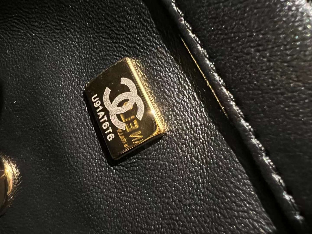 【P1880】Chanel Handle Classic 香奈儿黑色油蜡羊皮菱格手提斜挎女包