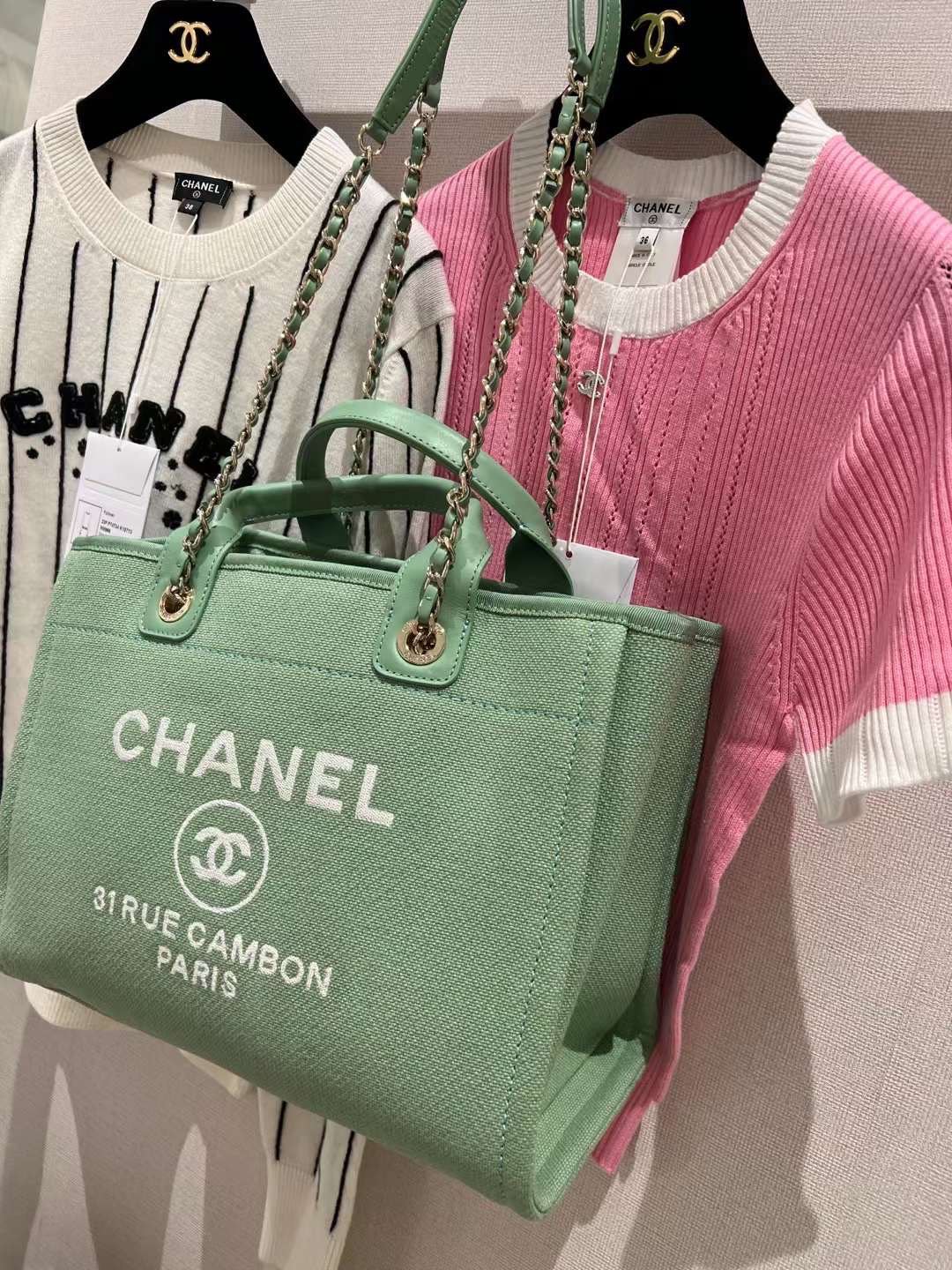 【P1200/1280】香奈儿热销包包 Chanel春季新色牛油果绿沙滩包手提单肩女包