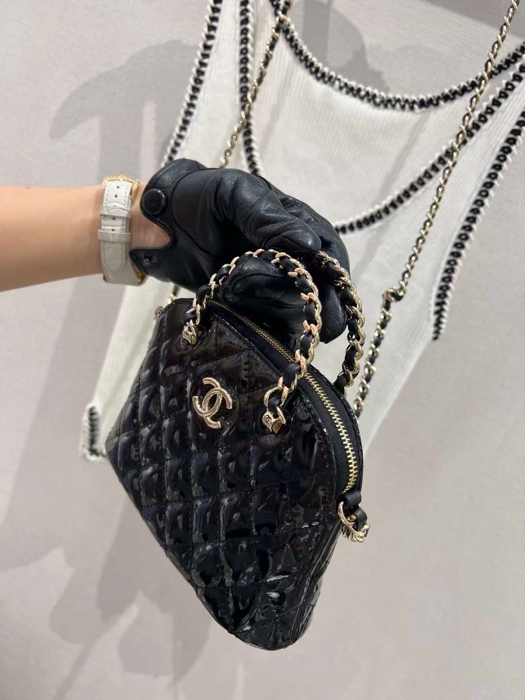 【P1280】香奈儿女包价格 Chanel2023新款菱格纹漆皮手提斜挎贝壳包