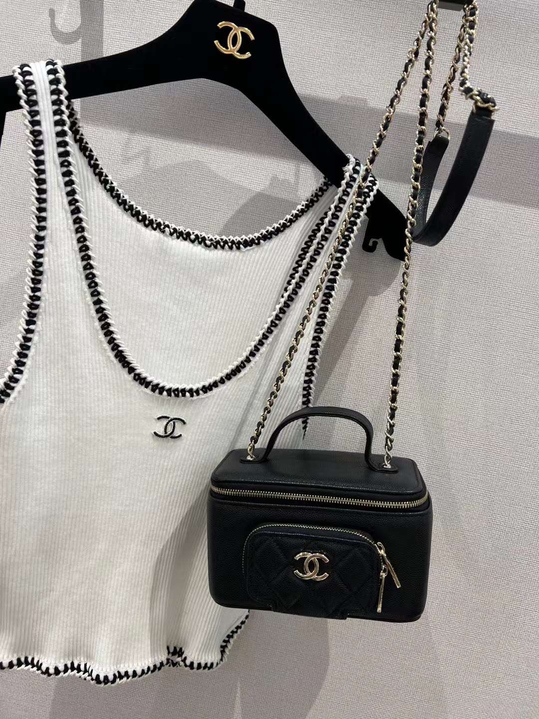 【P1280】Chanel包包批发 香奈儿小口袋方形盒子包手提斜挎化妆包 黑色