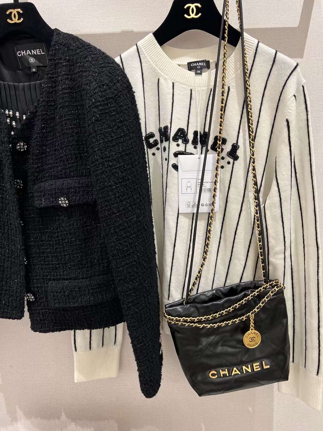 【P1880】Chanel包包价格 香奈儿2023春夏新款22手袋迷你款单肩包 黑色
