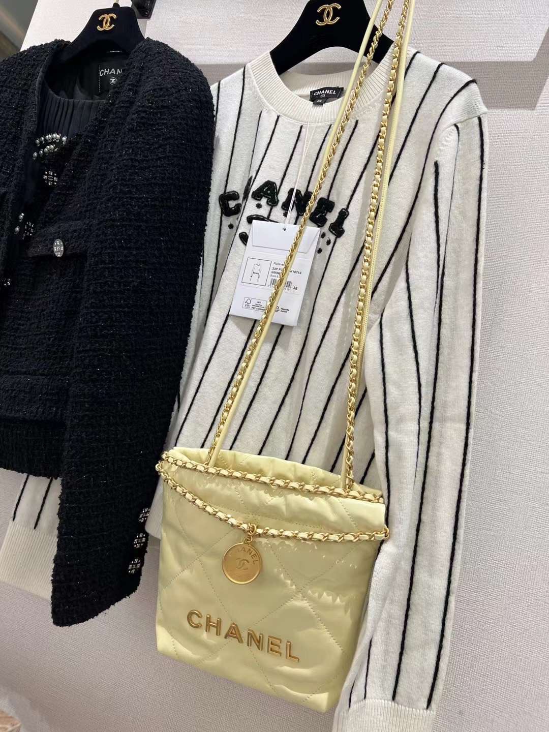 【P1880】广州包包批发 Chanel香奈儿2023新款迷你22手袋单肩斜挎女包 小鸡黄