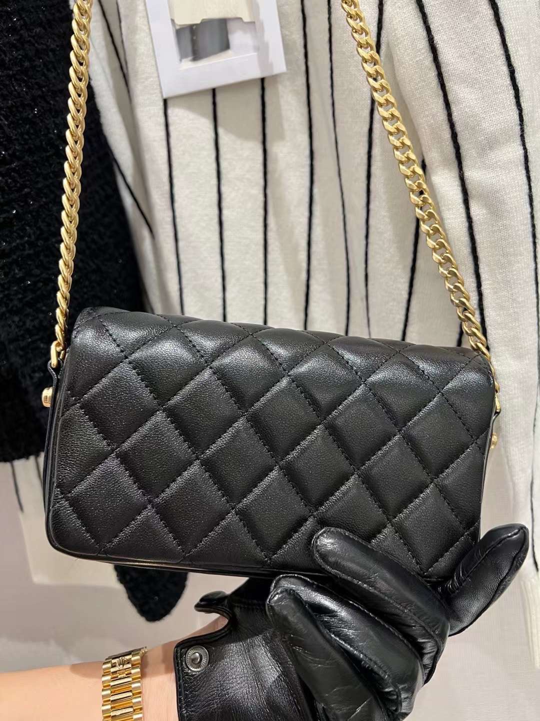 【P1580】Chanel23年新款包包 香奈儿黑色复古款大Logo链条手机包腋下包