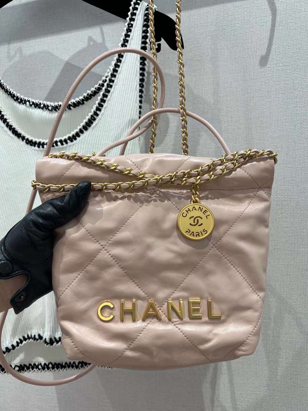 【P1880】Chanel女包货源 香奈儿22手袋迷你款 粉色菱格纹链条单肩斜挎包