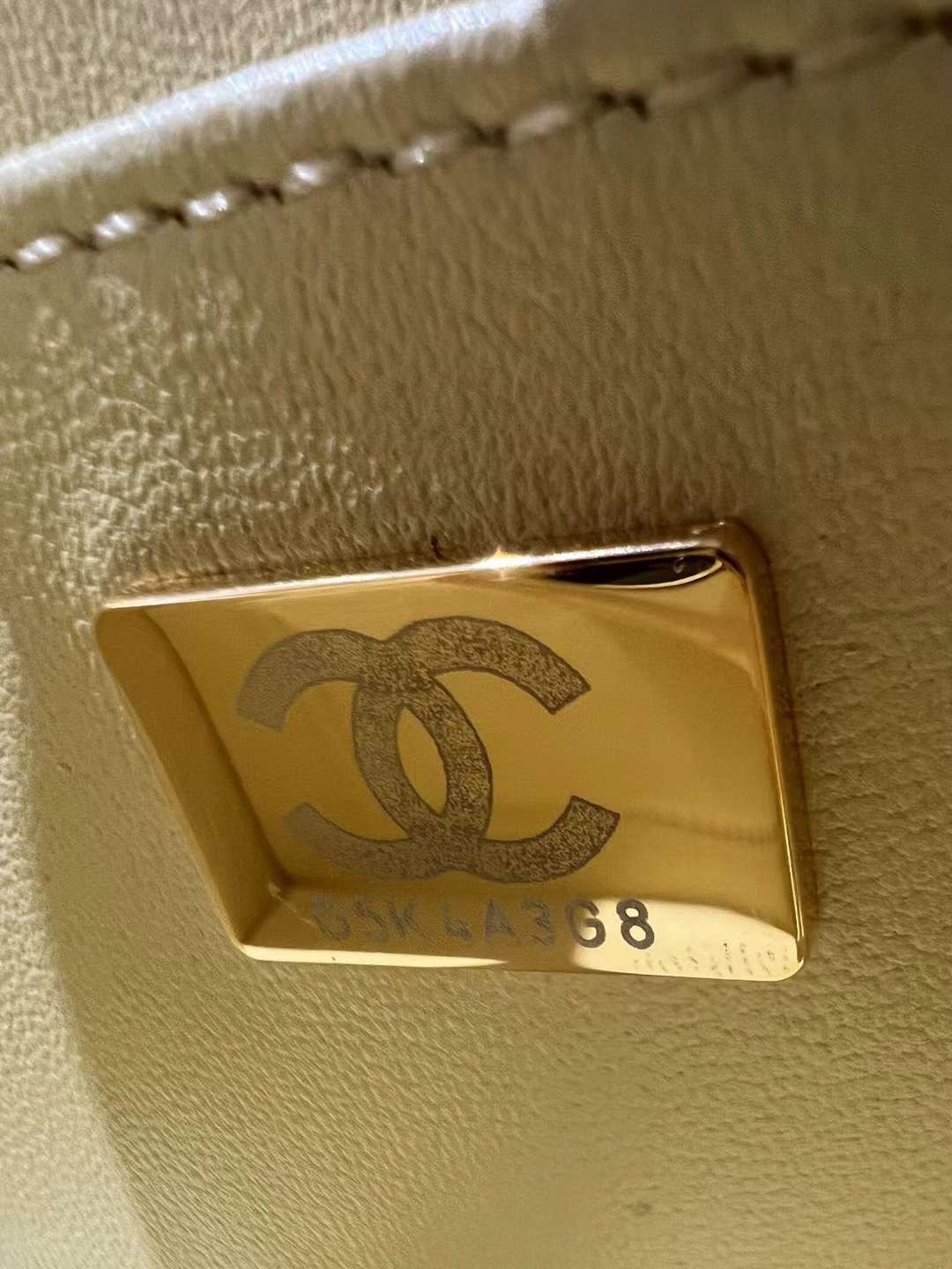 【P2370】香奈儿工厂店 Chanel23年新款小鸡黄菱格羊皮手提斜挎盒子包 小鸡黄