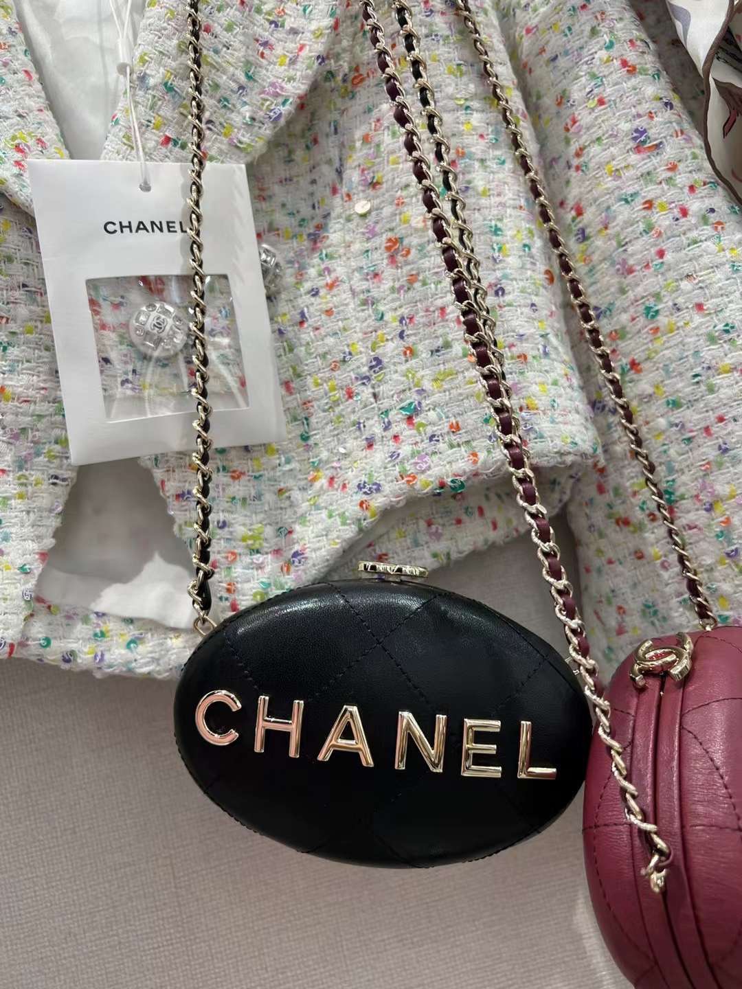 【P1470】香奈儿2023年走秀款 Chanel新款链条鹅蛋晚宴包单肩斜挎女包 黑色
