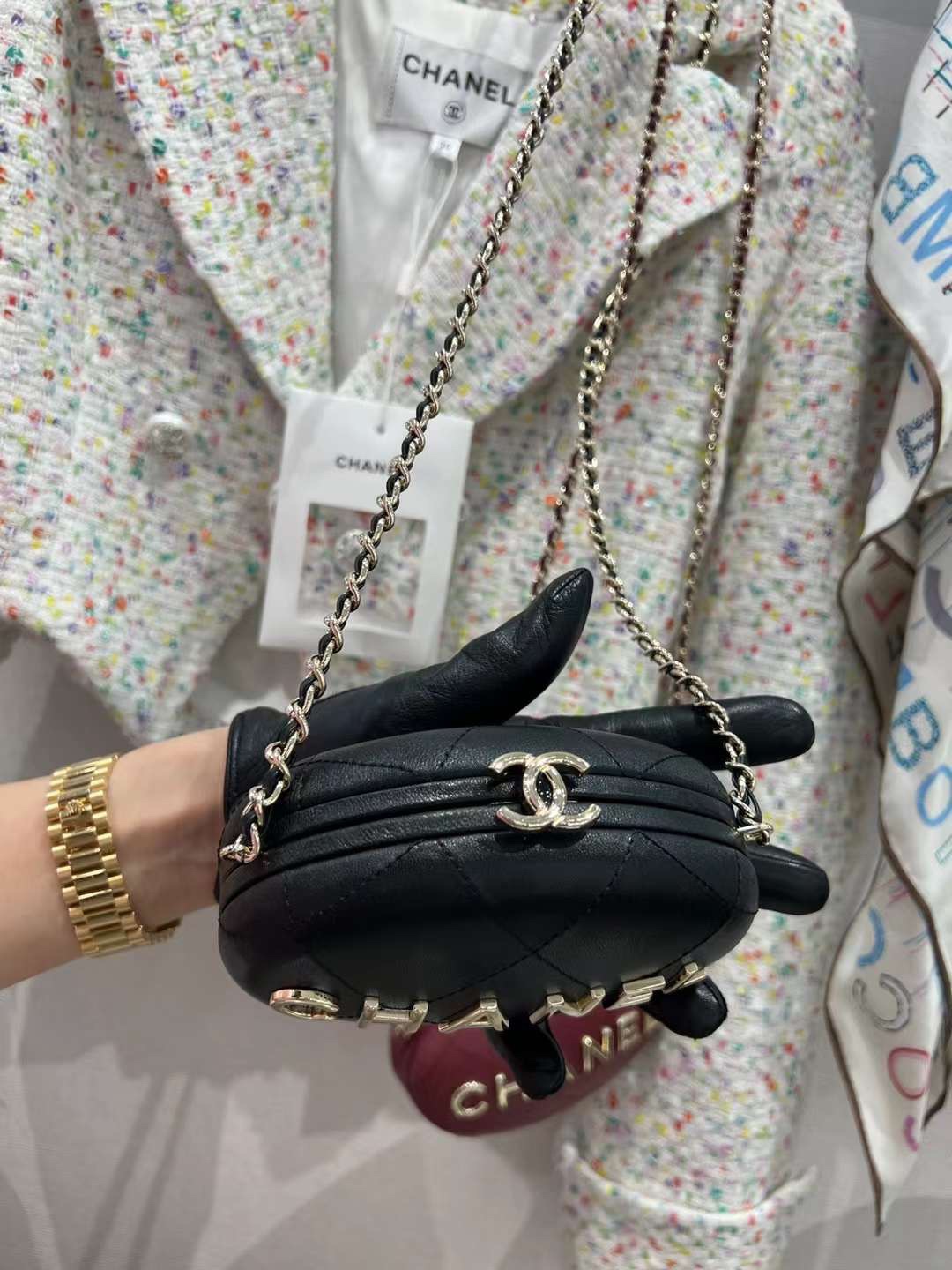 【P1470】香奈儿2023年走秀款 Chanel新款链条鹅蛋晚宴包单肩斜挎女包 黑色