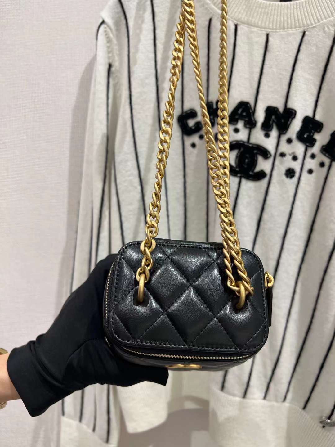 【P1170】厂家直销 Chanel香奈儿2023新款山茶花五金链条迷你盒子包 黑色