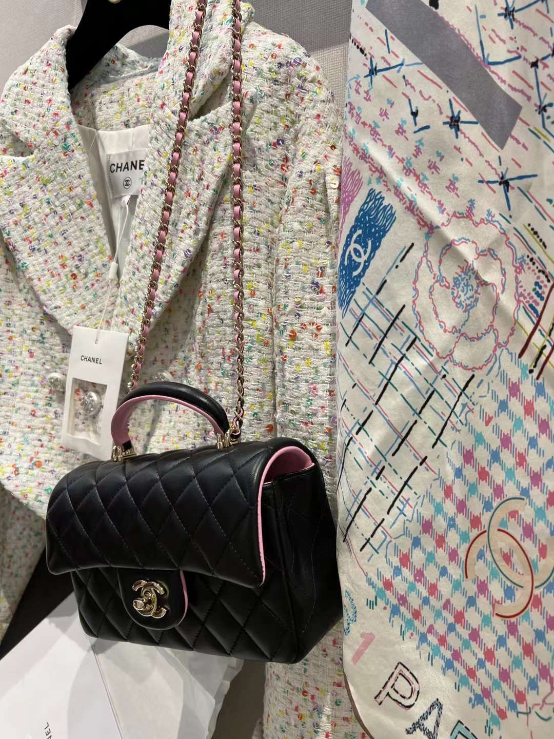 【P1880】香奈儿女包价格 Chanel Coco Handle 黑粉拼色手提斜挎CF包包