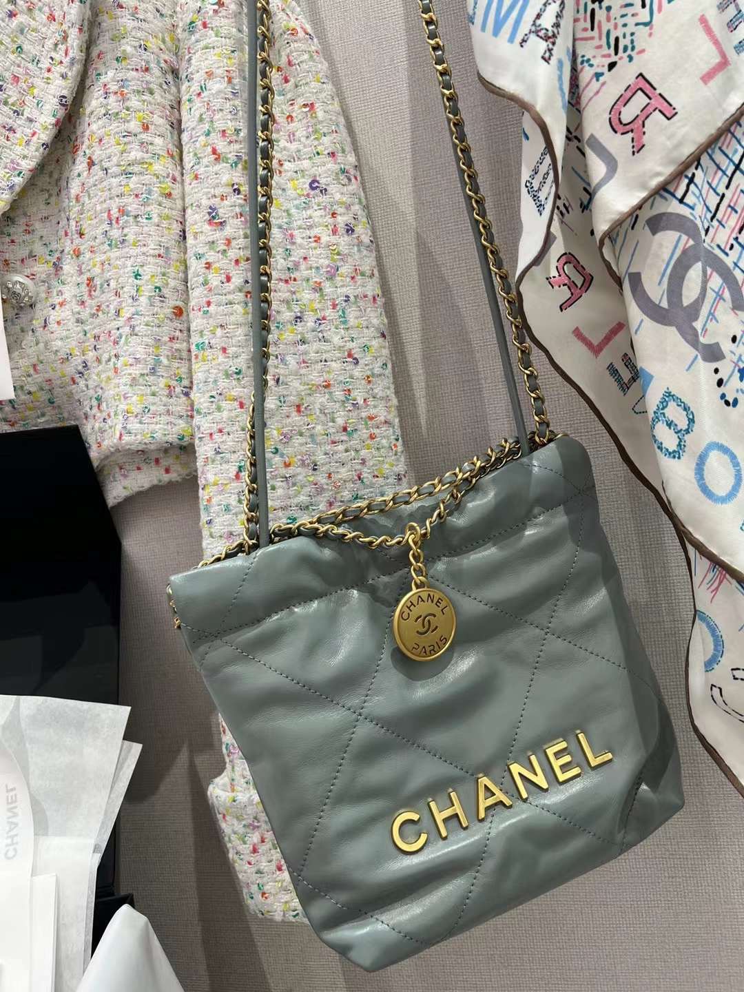 【P1880】厂家直销 Chanel香奈儿爆款菱格纹链条单肩迷你22包包 雾霾蓝