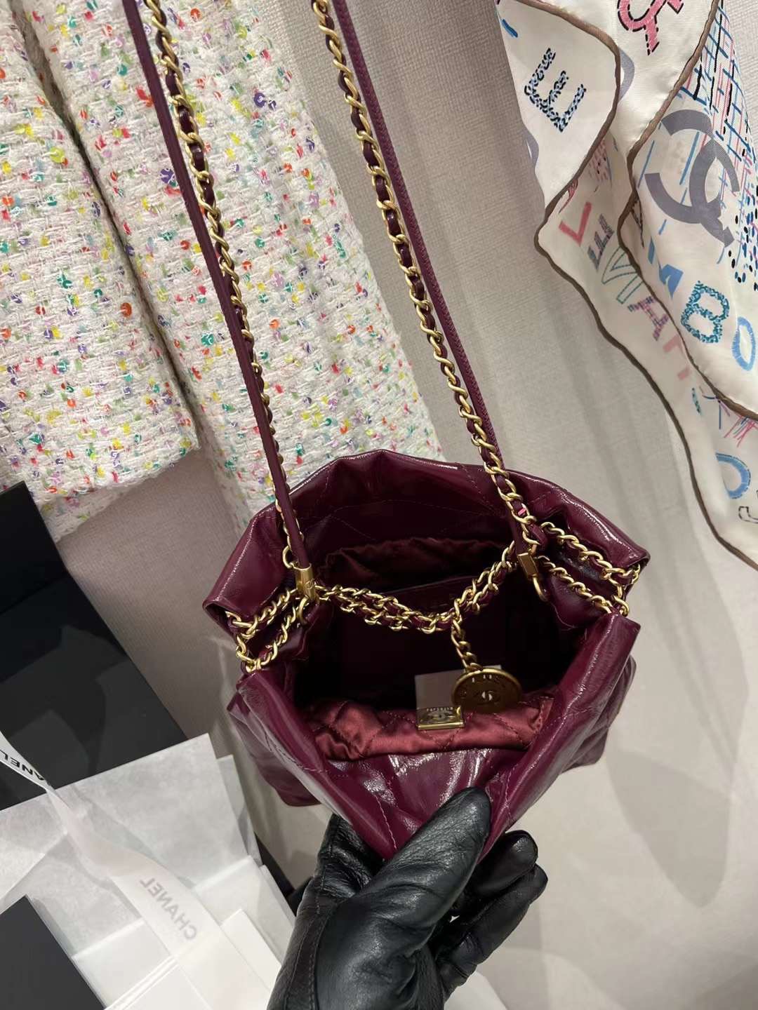 【P1880】Chanel mini 22bag 香奈儿2023春夏新款酒红色链条单肩斜挎包