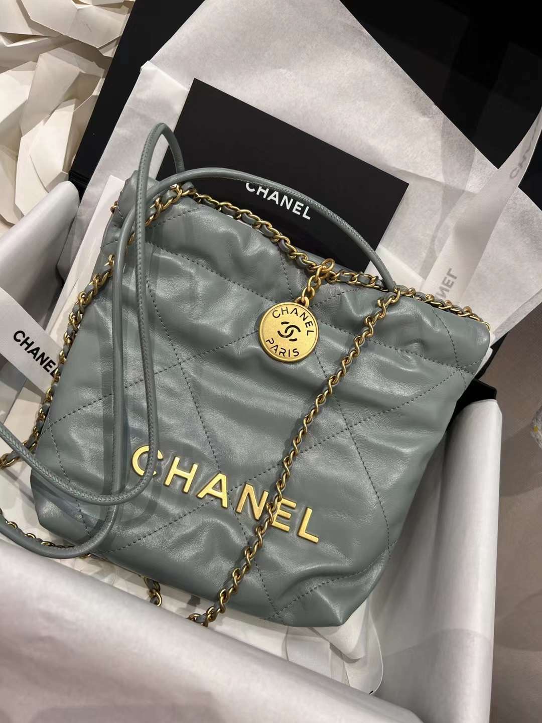 【P1880】厂家直销 Chanel香奈儿爆款菱格纹链条单肩迷你22包包 雾霾蓝